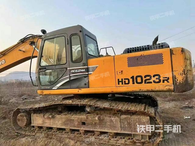 整機(jī)右后45°(整機(jī)外觀) 整機(jī)右后45°(整機(jī)外觀)