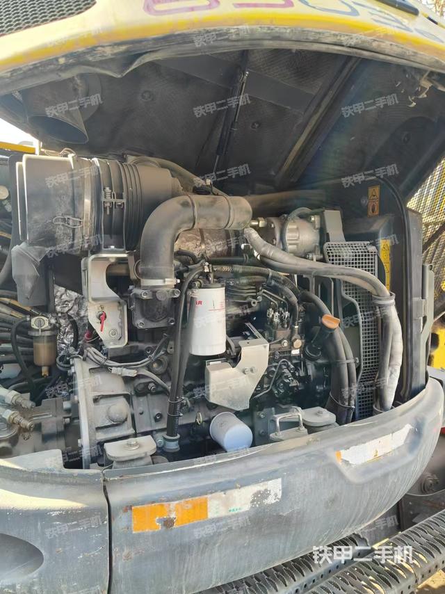 发动机整体俯视（整机外观）