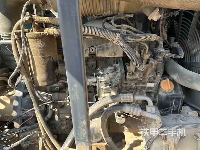 發(fā)動(dòng)機(jī)整體俯視（整機(jī)外觀）