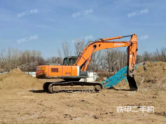 驾驶室顶部（整机外观）