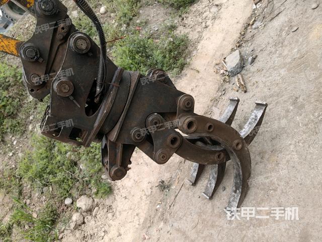 鏟斗45度(工作和回轉(zhuǎn)裝置) 鏟斗45度(工作和回轉(zhuǎn)裝置)