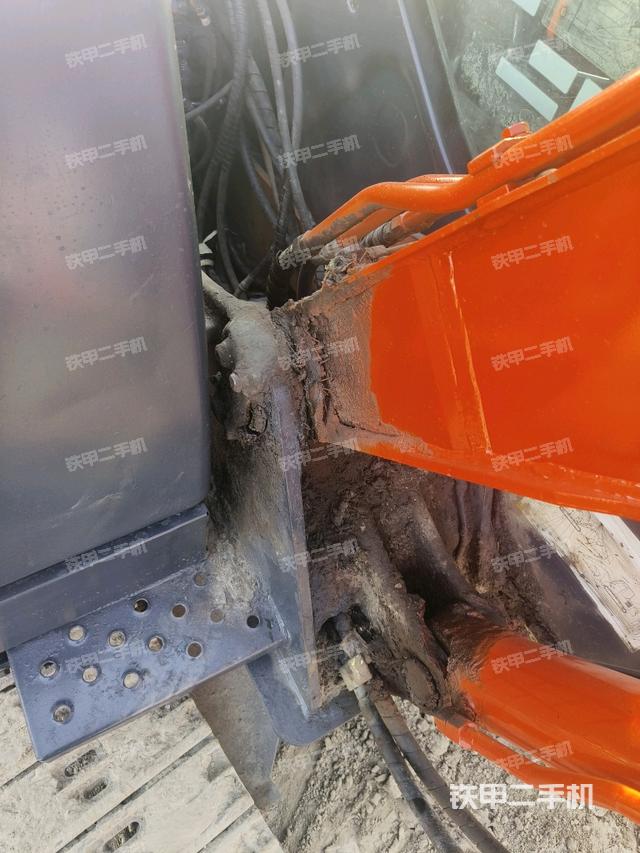 大臂整體?右側(cè)（工作和回轉(zhuǎn)裝置）