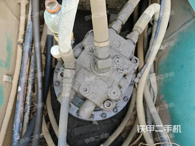 回轉(zhuǎn)馬達(dá)（上車部件）