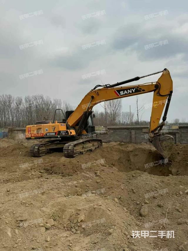 整機(jī)右后45°（整機(jī)外觀）