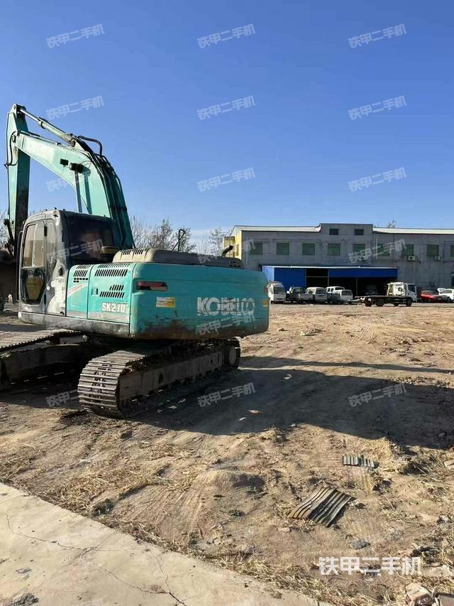 驾驶室整体（整机外观）