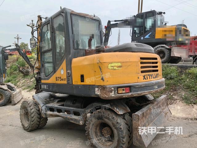 左后45(整機(jī)外觀) 左后45(整機(jī)外觀)