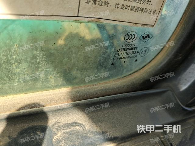 右側(cè)玻璃角標(biāo)（駕駛室部分）