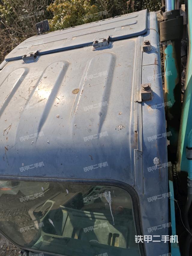 駕駛室頂部俯視（上車部件）