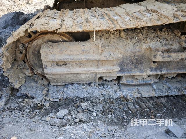 左驅(qū)動輪(行走機構(gòu)) 左驅(qū)動輪(行走機構(gòu))