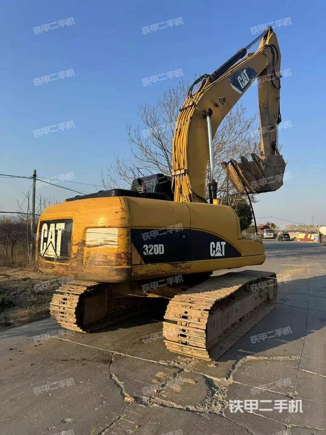 整機右后45°(整機外觀) 整機右后45°(整機外觀)