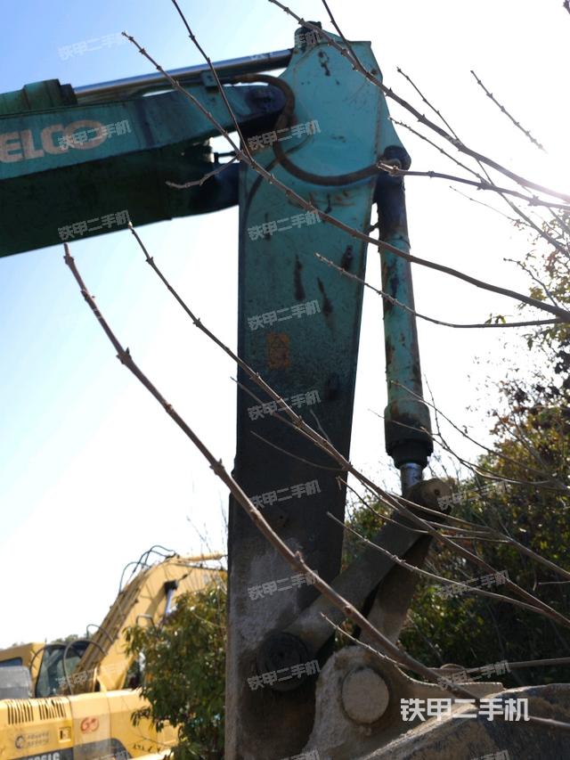 小臂整體左后（工作和回轉(zhuǎn)裝置）