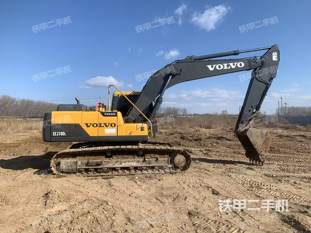 整機(jī)右后45°(整機(jī)外觀) 整機(jī)右后45°(整機(jī)外觀)