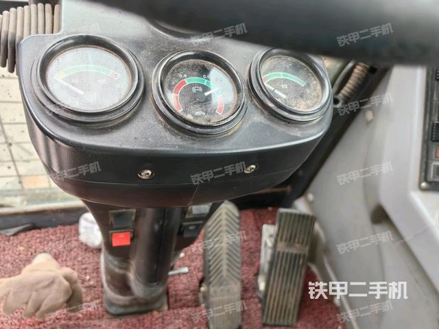 顯示屏?(駕駛室部分) 顯示屏?(駕駛室部分)