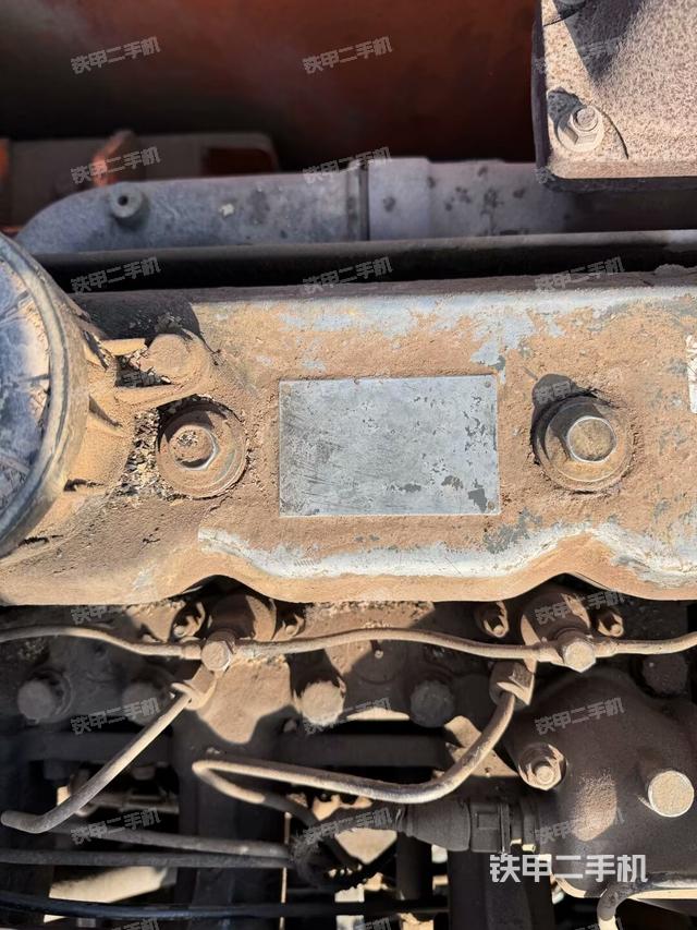氣門室蓋螺絲特寫(上車部件) 氣門室蓋螺絲特寫(上車部件)