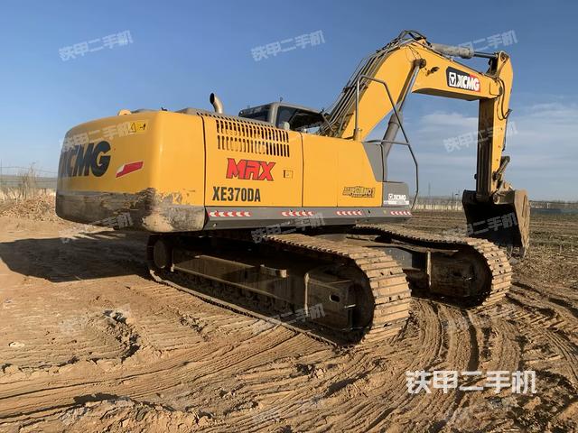 徐工XE370D挖掘机的设备实拍-第2张实拍照片
