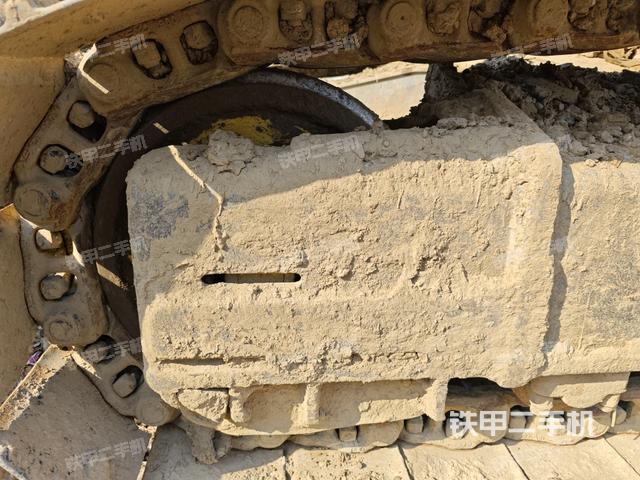 右側(cè)行走馬達(dá)蓋板（行走機(jī)構(gòu)）