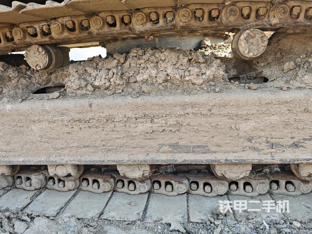 左側(cè)行走馬達(dá)蓋板（行走機(jī)構(gòu)）