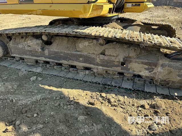 單側履帶整體（整機外觀）