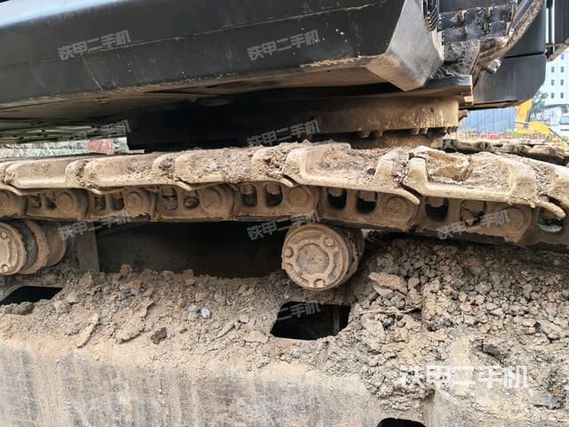 左導(dǎo)向輪（行走機(jī)構(gòu)）