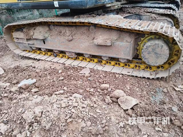 单侧履带整体（整机外观）