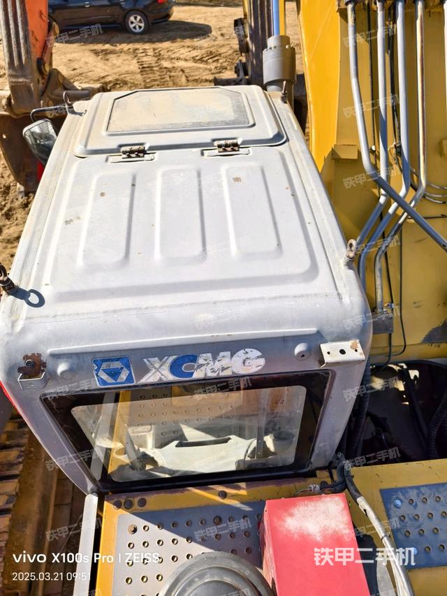 駕駛室頂部（整機(jī)外觀）