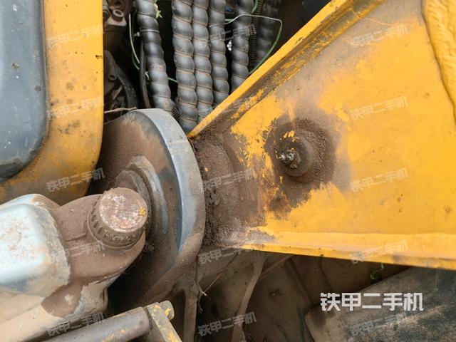 大臂根部?斜(工作和回轉(zhuǎn)裝置) 大臂根部?斜(工作和回轉(zhuǎn)裝置)