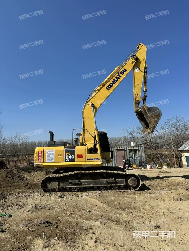 整機右后45°（整機外觀）