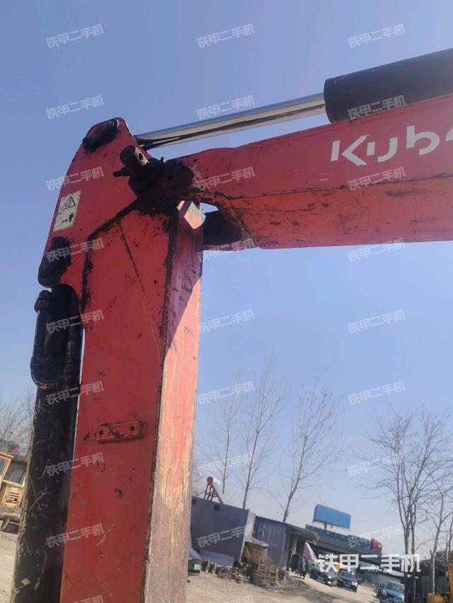 小臂整體左后(工作和回轉(zhuǎn)裝置) 小臂整體左后(工作和回轉(zhuǎn)裝置)