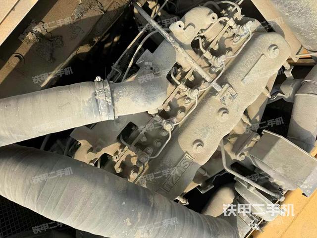 發(fā)動(dòng)機(jī)整體俯視（整機(jī)外觀）