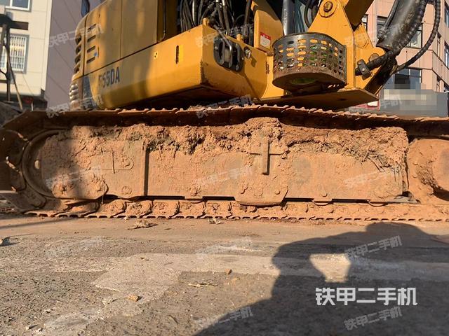 單側(cè)履帶整體(整機(jī)外觀) 單側(cè)履帶整體(整機(jī)外觀)