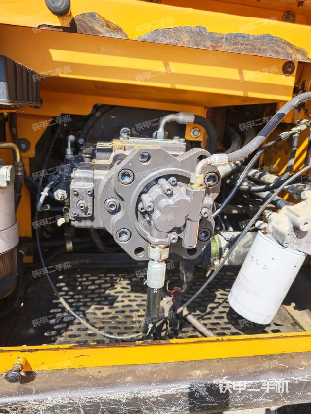 散熱器正面（大件艙室）