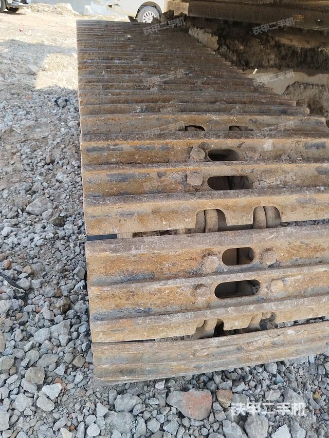 单侧履带整体（整机外观）