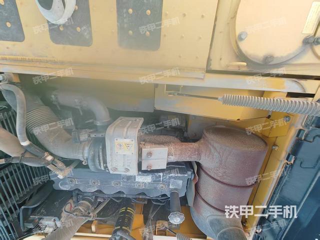 發(fā)動(dòng)機(jī)整體俯視(整機(jī)外觀) 發(fā)動(dòng)機(jī)整體俯視(整機(jī)外觀)