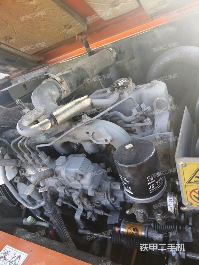 發(fā)動機(jī)室（上車部件）