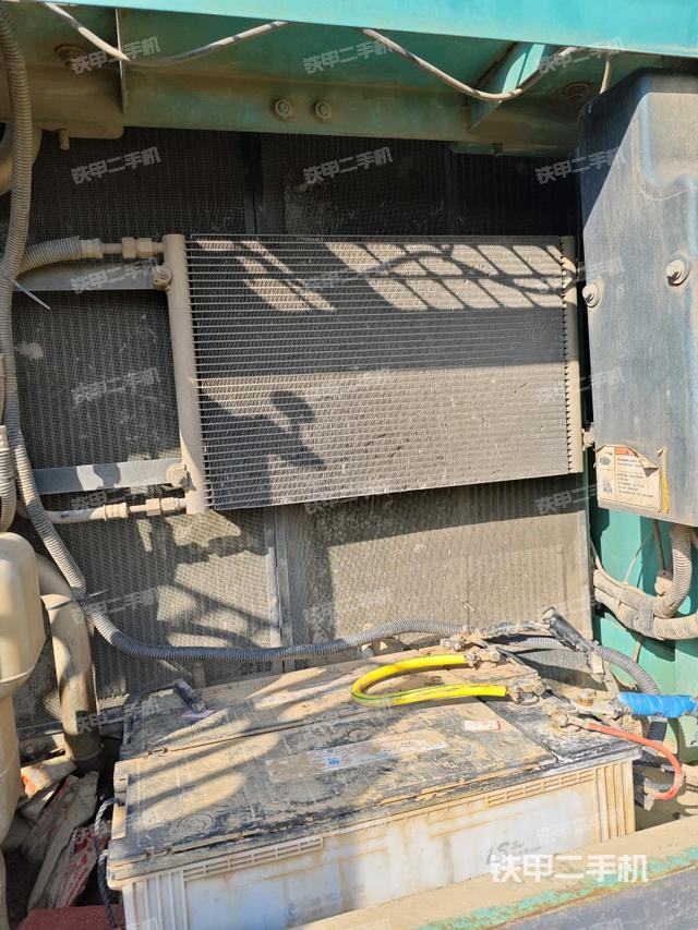 液壓泵室（大件艙室）