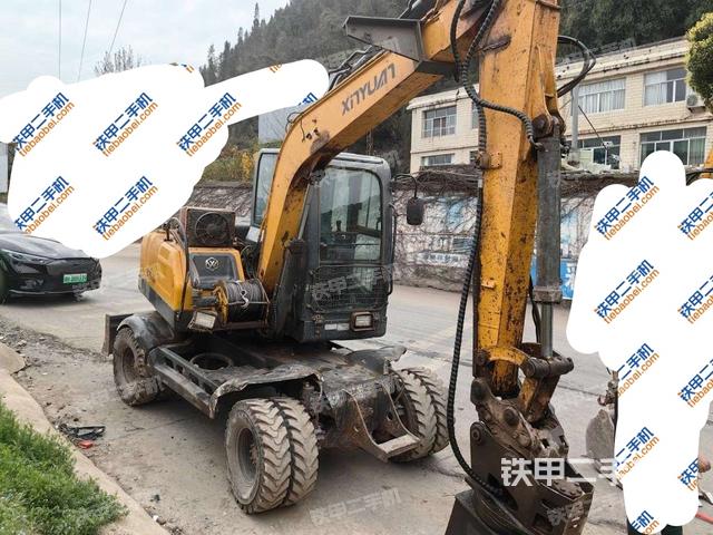 右前45(整機(jī)外觀) 右前45(整機(jī)外觀)