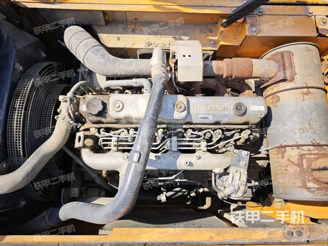 發(fā)動機室(上車部件) 發(fā)動機室(上車部件)