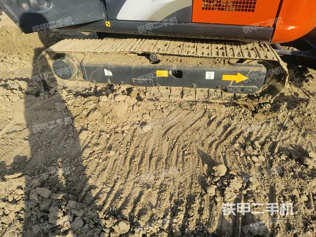 左側(cè)履帶整體?（行走機(jī)構(gòu)）