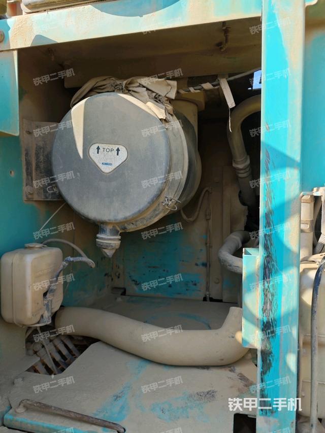 電瓶（大件艙室）