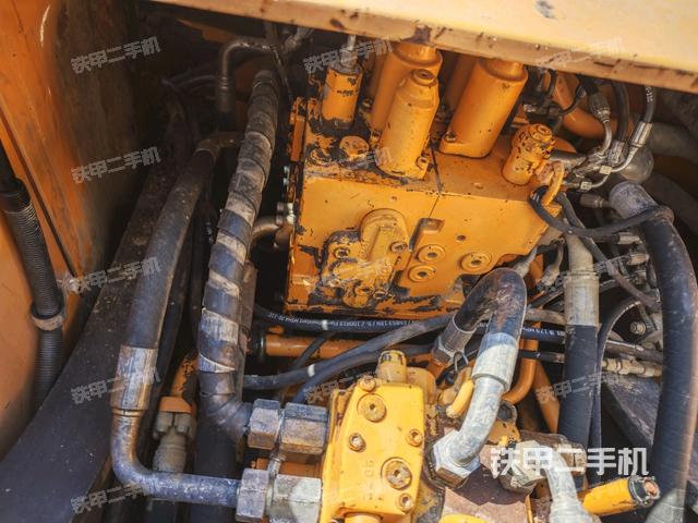 分配閥（上車部件）