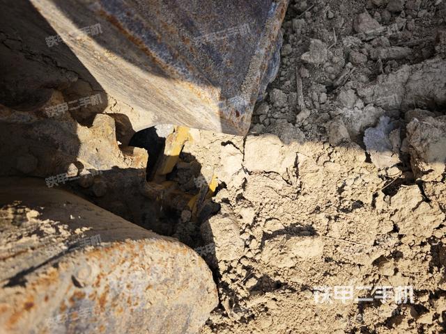 左導向輪(行走機構(gòu)) 左導向輪(行走機構(gòu))