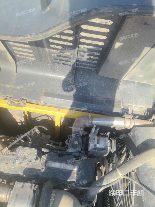 發(fā)動機室(上車部件) 發(fā)動機室(上車部件)
