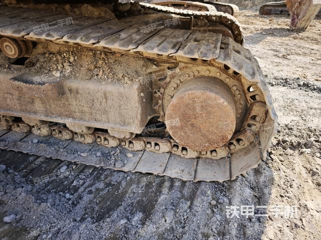 左側(cè)行走馬達蓋板（行走機構(gòu)）