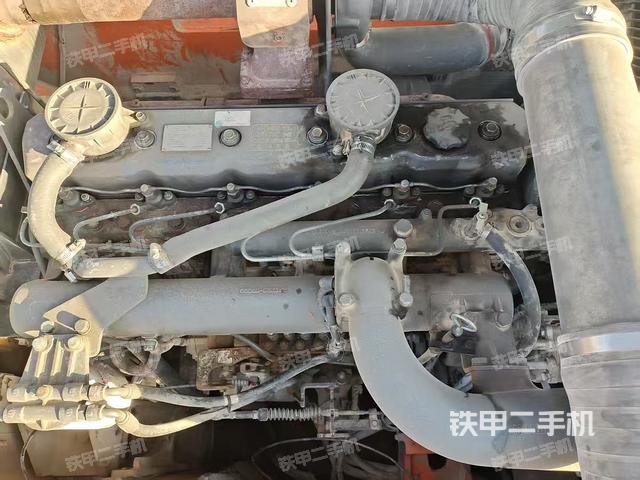 發(fā)動(dòng)機(jī)整體俯視(整機(jī)外觀) 發(fā)動(dòng)機(jī)整體俯視(整機(jī)外觀)