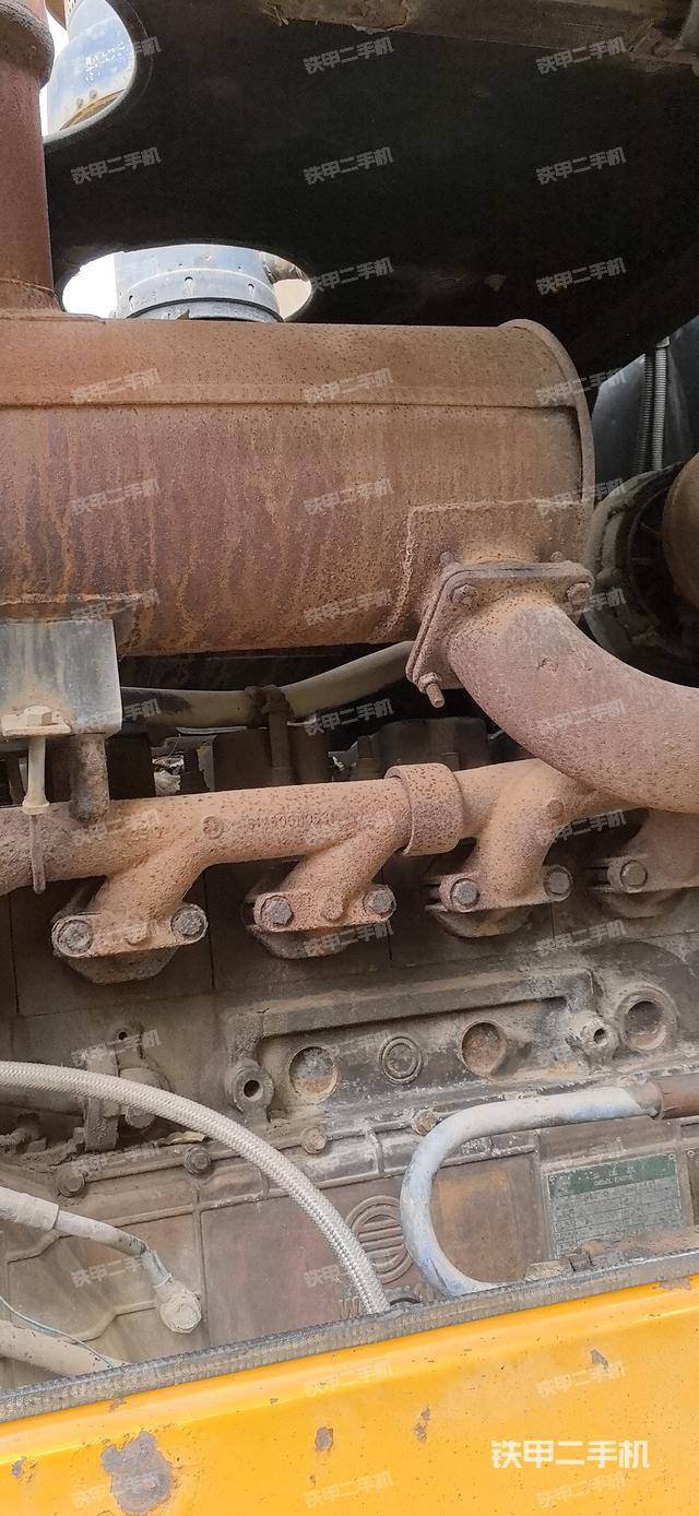 發(fā)動機(jī)左側(cè)(整機(jī)外觀及大件) 發(fā)動機(jī)左側(cè)(整機(jī)外觀及大件)