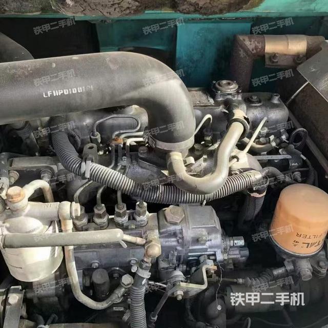 發(fā)動(dòng)機(jī)整體俯視(整機(jī)外觀) 發(fā)動(dòng)機(jī)整體俯視(整機(jī)外觀)