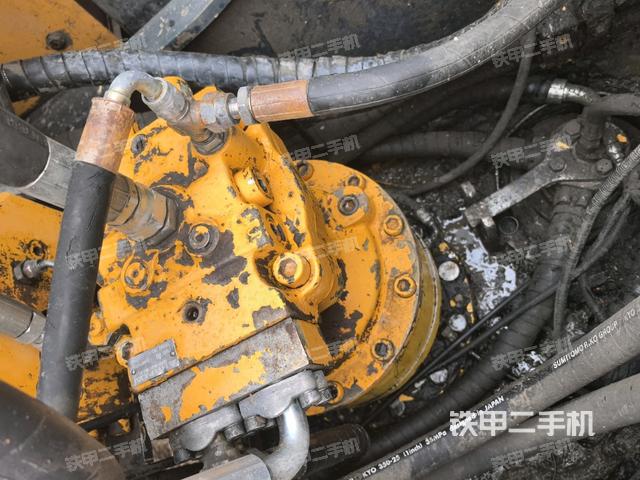 駕駛室頂部俯視（上車部件）