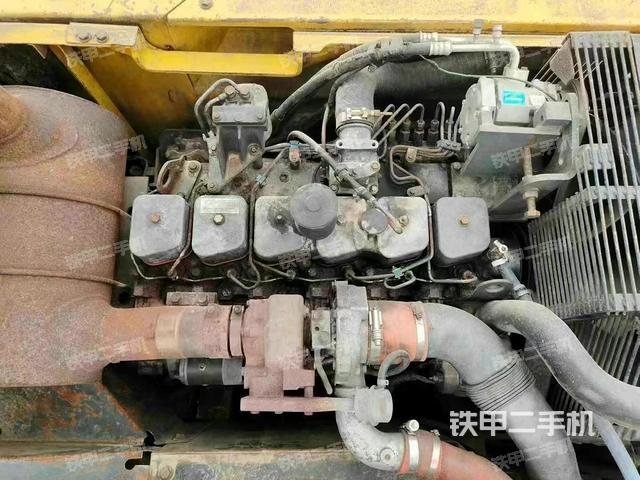 发动机整体俯视（整机外观）