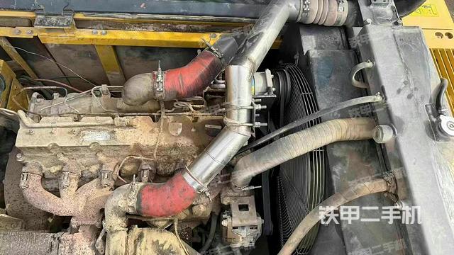 发动机整体俯视（整机外观）