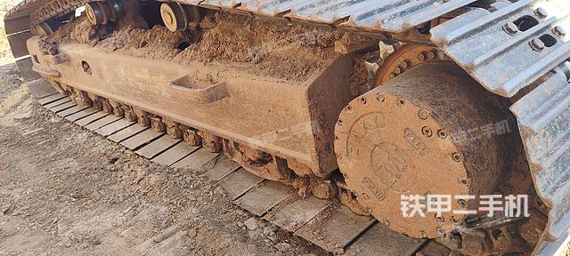 单侧履带整体（整机外观）